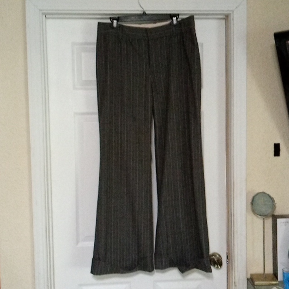 Gap, 12 reg, gray pink striped trousers